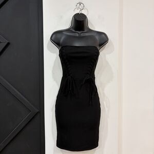 Hera Collection Black Strapless Mini Dress